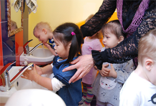 Коллектив частного детского сада Ладушки в Южно-Сахалинске - фото 3