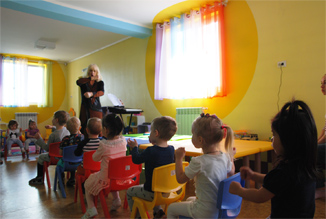 музыкальные занятия в частном детском саду Ладушки в Южно-Сахалинске - фото 4